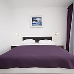 Rosa 4* Rtina